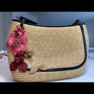 COLE HAAN 👜 Good condition but needs TLC